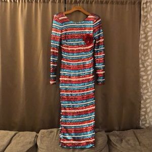 Size small, all sequins, lined and never worn!